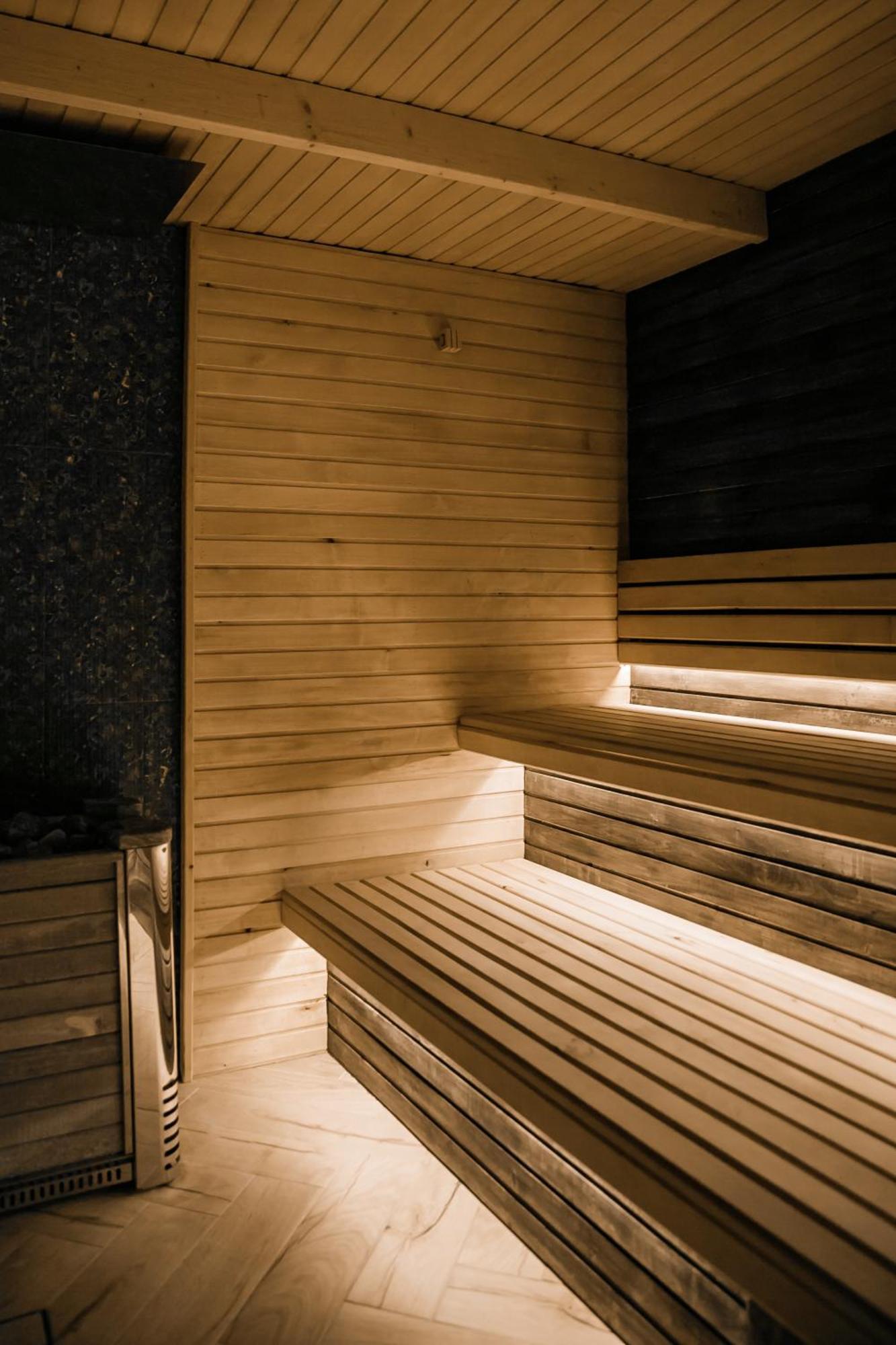 Гетьман Готель & Spa Chortkiv Exterior foto