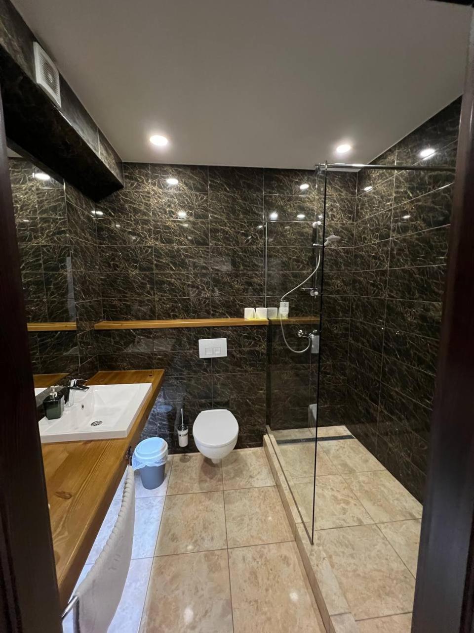 Гетьман Готель & Spa Chortkiv Exterior foto